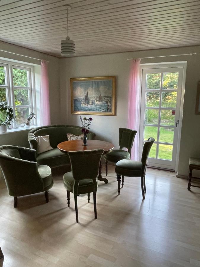 Pedersholt Bed & Breakfast Dybvad Esterno foto